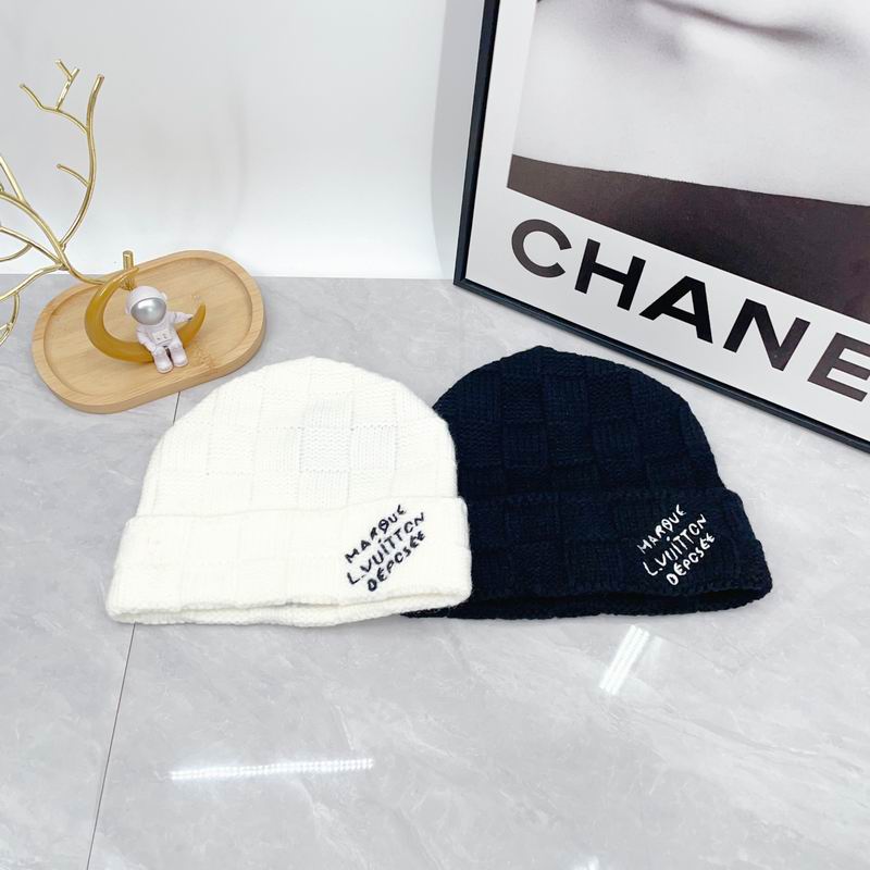LV hat dx44